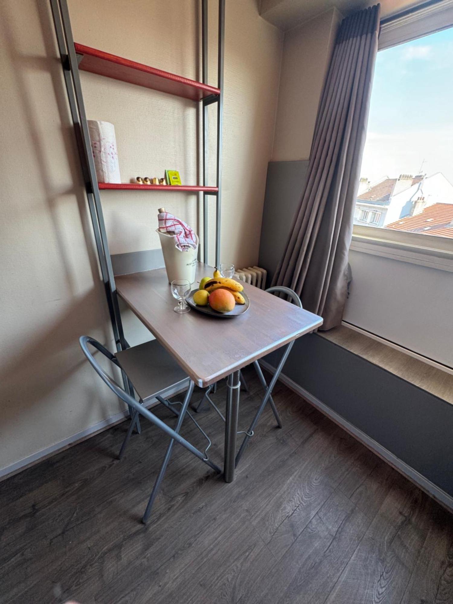 Appartement Terrasse Au Coeur De Valence 54 Zewnętrze zdjęcie