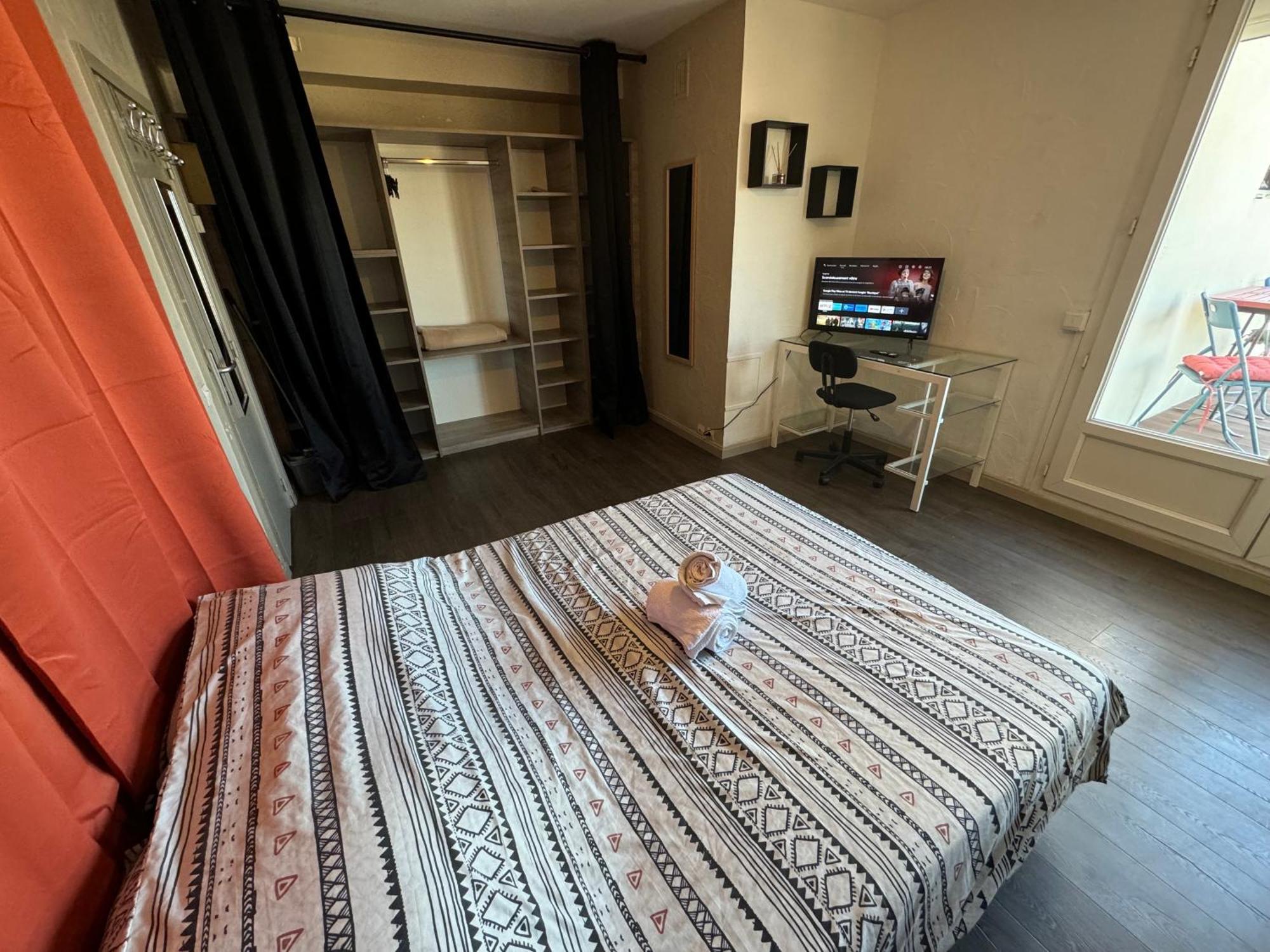 Appartement Terrasse Au Coeur De Valence 54 Zewnętrze zdjęcie